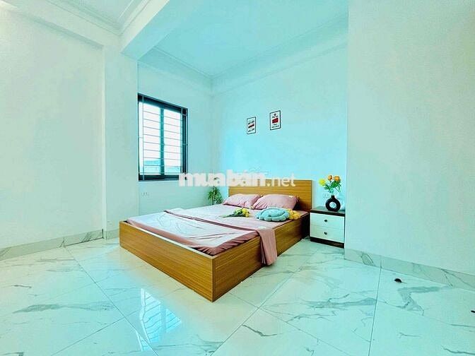 NHÀ MỚI TOANH NGAY GA NHỔN - FULL ĐỒ OTO ĐỖ CỬA CÁCH CÔNG NGHIỆP 1 km