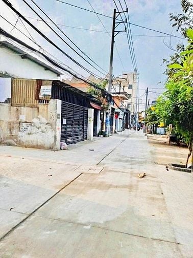 Đất full thổ cư 177m2(7x25) hẻm Đường Nguyễn Thị Tú,Xây dựng tự do 