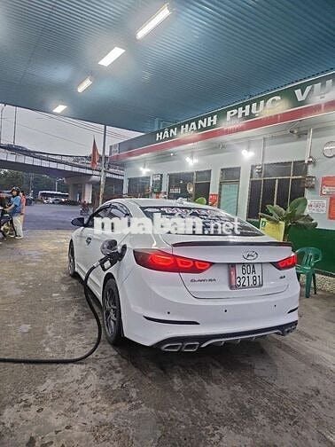 Hyundai Elantra 2016 Số sàn Trắng
