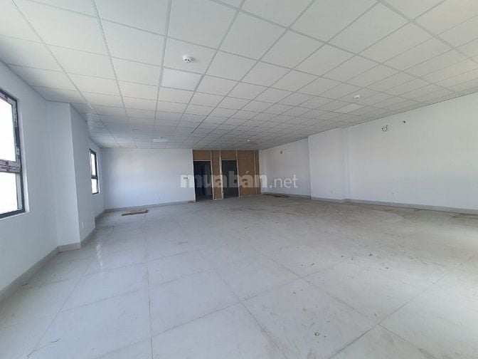 Bán Toà Nhà 990 Âu Cơ- Tân Bình. Dt 9.5x33- Kếu Cấu: 10 Tầng( 1H-8L)