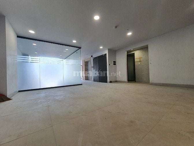 Bán Toà Nhà 990 Âu Cơ- Tân Bình. Dt 9.5x33- Kếu Cấu: 10 Tầng( 1H-8L)