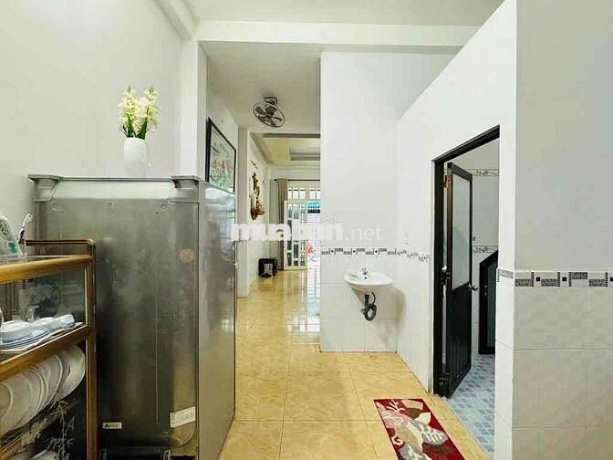 🔥GẤP BÁN NHÀ 4 Tầng QUẬN 8 - 51m2 (4,9x11m) - ko QH - Hoàn Công - SHR