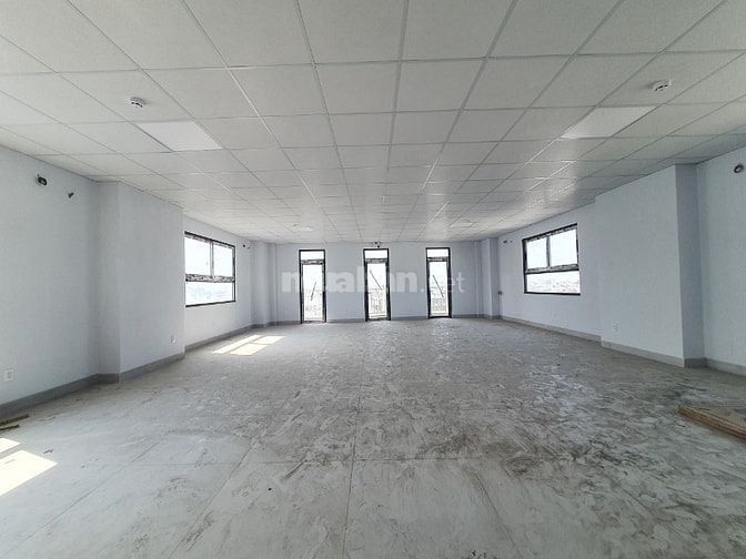 Bán Toà Nhà 990 Âu Cơ- Tân Bình. Dt 9.5x33- Kếu Cấu: 10 Tầng( 1H-8L)