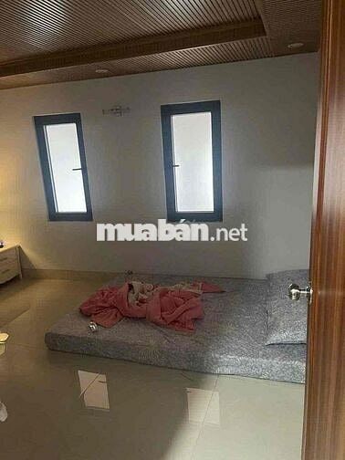 Bán nhà 2,5 tầng , kiệt Hoàng Diệu , cách đường lớn 70m