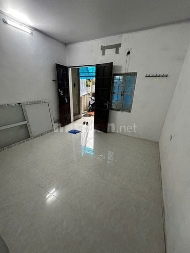 - Bán nhà ngõ Trường Chinh, Thanh Xuân, Siêu rẻ, 33m2, 6 tỷ