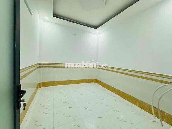 Nhà 4 tầng QUẬN 8 - Dt 69m2 (3,6x20m) - 5PN - ko Quy Hoạch -SHR H.Công