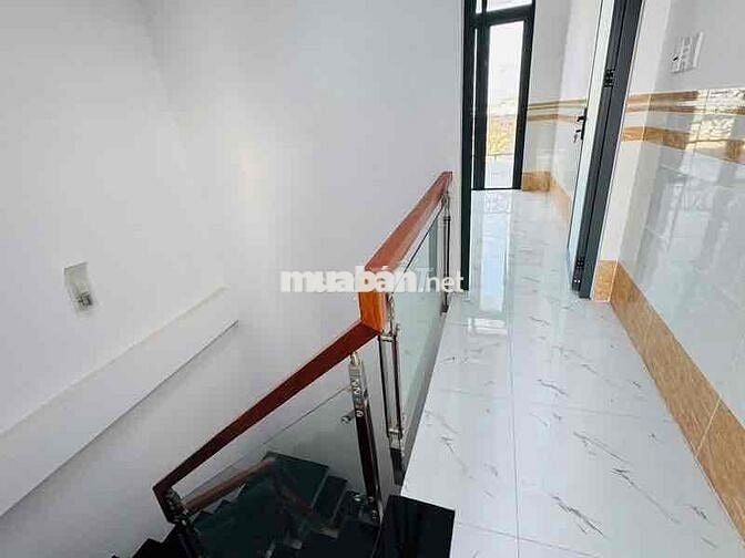 Nhà 4 tầng QUẬN 8 - Dt 69m2 (3,6x20m) - 5PN - ko Quy Hoạch -SHR H.Công