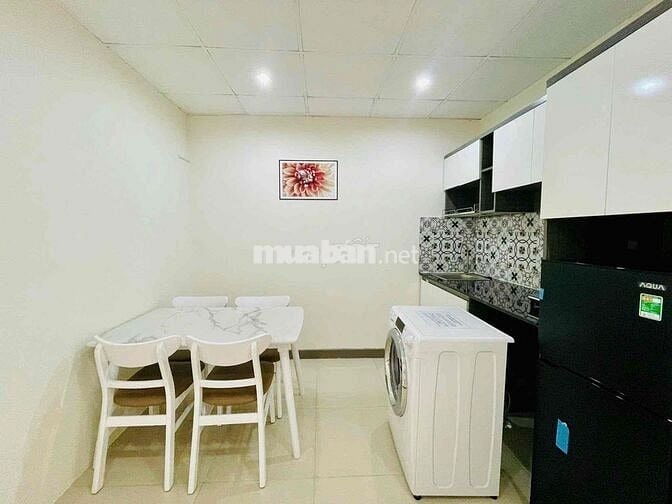 🔥Cho thuê 2 phòng ngủ ban công lớn NGUYỄN MINH HOÀNG giá chỉ 11tr