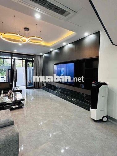 Chính chủ cho thuê nhà phố KDC JGS nội thát đẹp, có thang máy