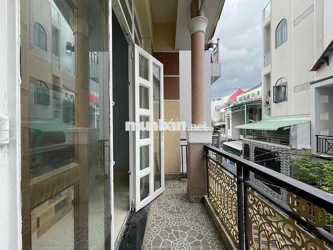 Căn Hộ Giá Rẻ Sát Lotte Dành Cho Sinh Viên Quận 7