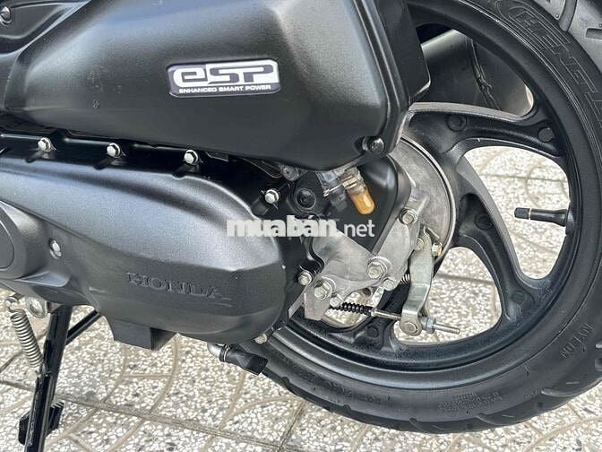 Vision 2019 khoá smk trắng sporty,xe đẹp máy zin