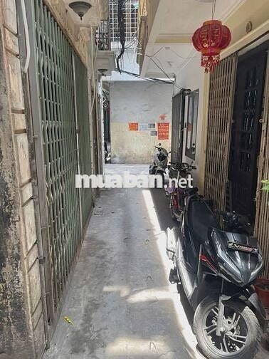 Bán Nhà Chính Kinh – gần Royal City –  vị trí trung tâm Thanh Xuân