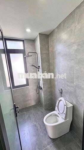 CHÍNH CHỦ —- CẦN BÁN CĂN NHÀ TÂM HUYẾT, MỚI 100% SAU CHỢ EKAO