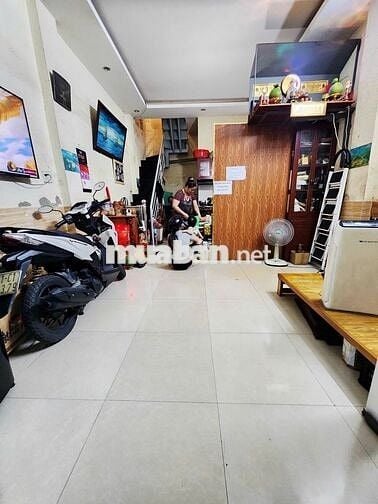 BÁN NHÀ HẺM XE HƠI CẠNH CHỢ NGUYỄN VĂN TRỖI ĐƯỜNG LÊ VĂN SỸ QUẬN 3