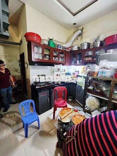 BÁN NHÀ HẺM XE HƠI CẠNH CHỢ NGUYỄN VĂN TRỖI ĐƯỜNG LÊ VĂN SỸ QUẬN 3