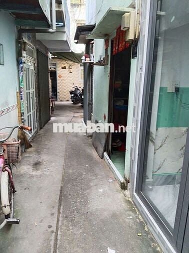 CHO THUÊ NHÀ NHỎ NGUYÊN CĂN. TRUNG TÂM. Q.11