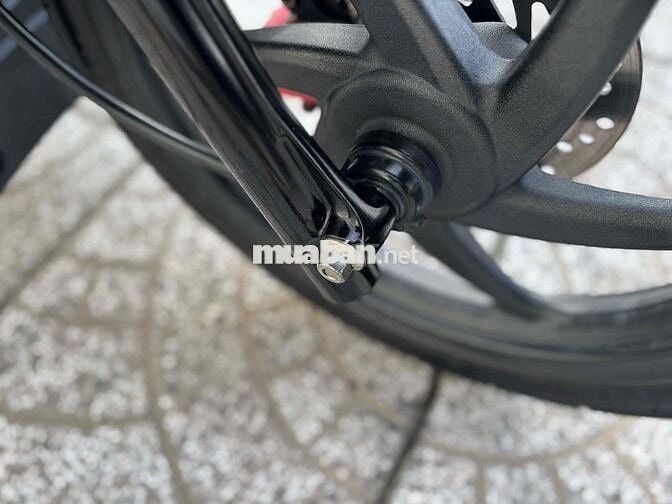 Vision 2019 khoá smk trắng sporty,xe đẹp máy zin