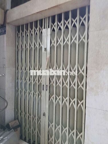 CHO THUÊ NHÀ NHỎ NGUYÊN CĂN. TRUNG TÂM. Q.11