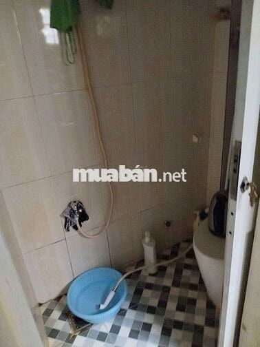 CHO THUÊ NHÀ NHỎ NGUYÊN CĂN. TRUNG TÂM. Q.11