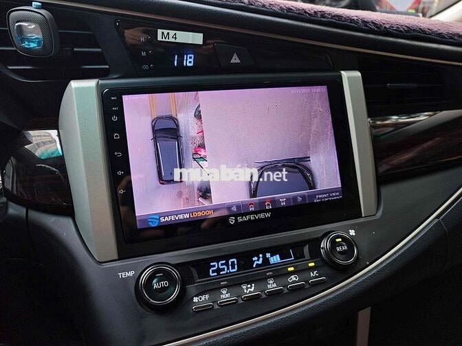 (Xe Hãng) Toyota Innova 2.0 Venturer 2018 36.100km