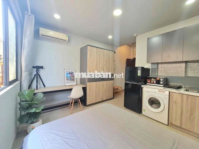 CHO THUÊ CĂN HỘ STUDIO BAN CÔNG QUẬN 1, TẠI ĐỀ THÁM, GẦN BÙI VIỆN