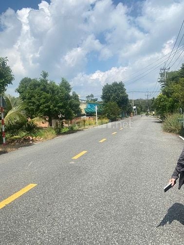 🌟 CẦN BÁN LÔ ĐẤT MẶT TIỀN TỈNH LỘ 15 – GIÁ CHỈ 1TỶ4 🌟