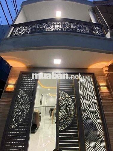 Nhà ngay tt quận 7 sát KdC him lam. lote mart nguyễn thị thập