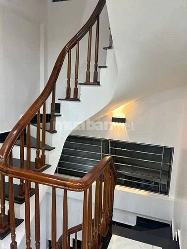 Bán Nhà, Ô TÔ Vào Nhà, Đường Hoàng Mai 50m, 7 tầng, mt 4.2m, 18.9 tỷ