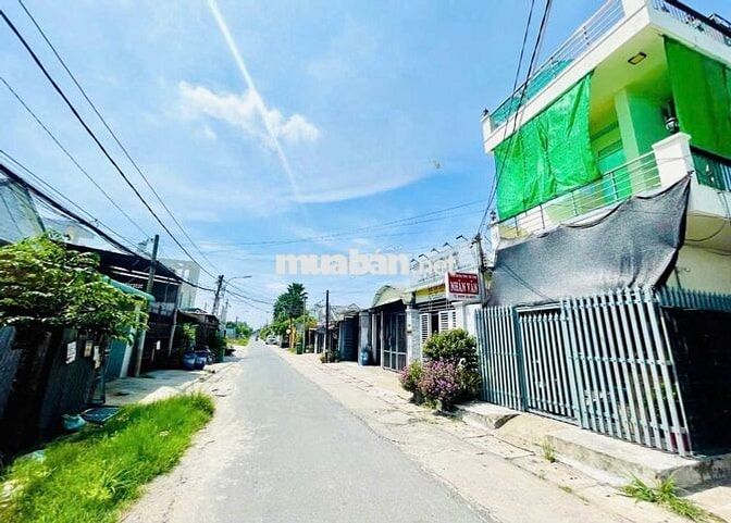 Dãy Trọ 11 Phòng + 1 Kiot Khu Việt Kiều, Củ Chi. Thu Nhập 20Tr/tháng