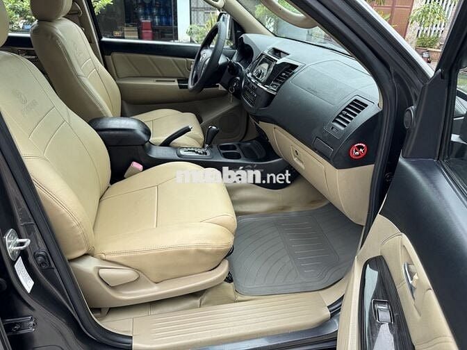 Toyota Fortuner 2014 Xám