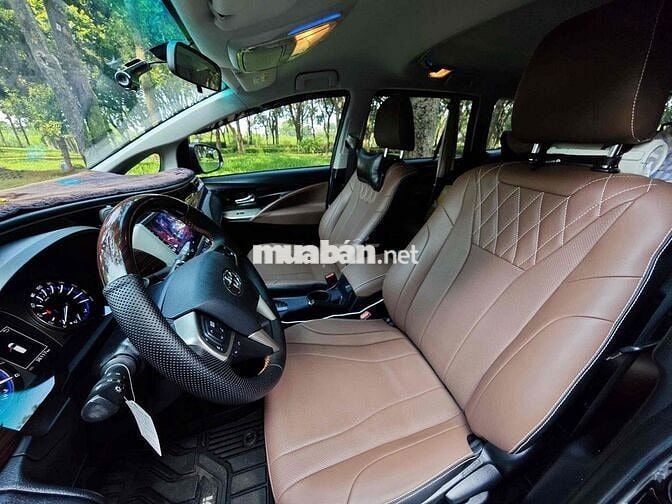 (Xe Hãng) Toyota Innova 2.0 Venturer 2018 36.100km