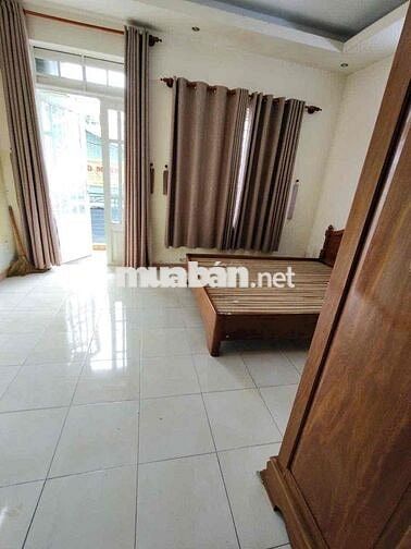 Nhà Mới Hẻm 5m Đg Số 1 P16: 4x13m, 3 lầu, 4pn, 3wc, có Nội Thất