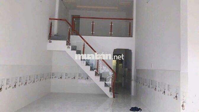 Chín Chủ. 2 Căn Nhà Mặt Tiền . 4x25 lửng 2pn 1wc