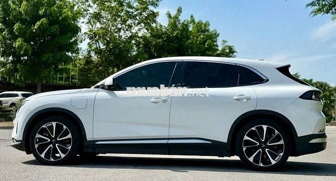 Vinfast VF8 Eco 2022 Trắng Mới 99%