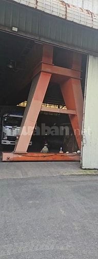 *Cho thuê kho xưởng*900m2 Kha Vạn Cân, Linh Trung, Quận Thủ Đức. 