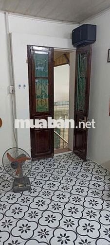 CHO THUÊ CĂN HỘ PHỐ TRÀNG TIỀN, HÀ NỘI