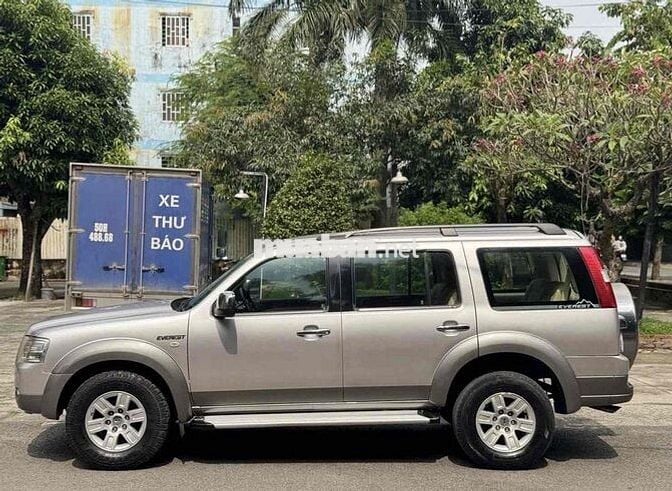 Bán Ford Everets đời 2009 số tự động máy dầu