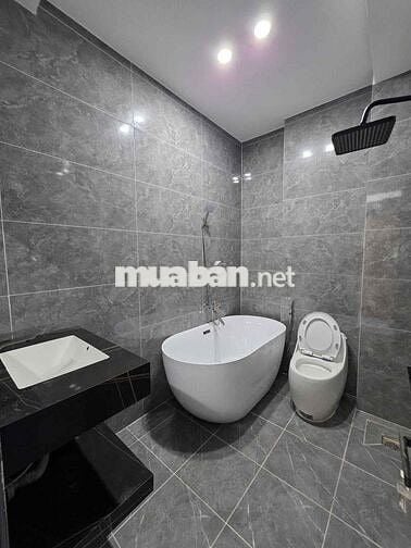 BÁN NHÀ PHỐ HIỆN ĐẠI ĐẸP LONG LANH TẠI DĨ AN BÌNH DƯƠNG