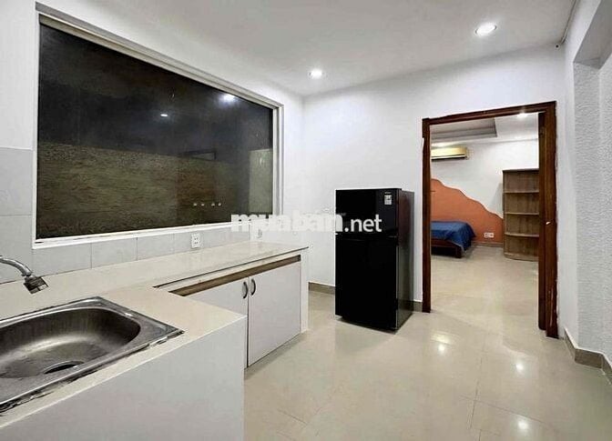 Phòng full nội thất tách bếp siêu rộng khu nhà ga T3- ETOWN cho anh em