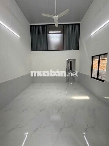 Cho thuê nhà lầu trục chính hẻm 10 đề thám gần đại lộ hòa bình 8 triệu