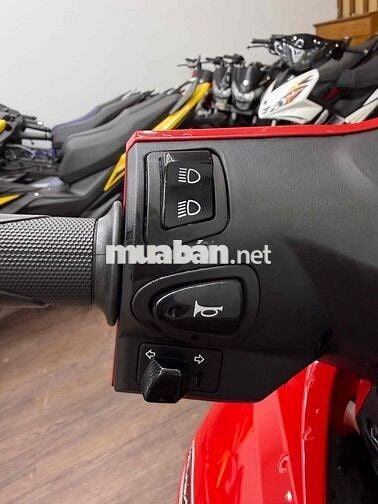 Bán Wave anpha mẫu 2025 chạy 500km chưa hết roda