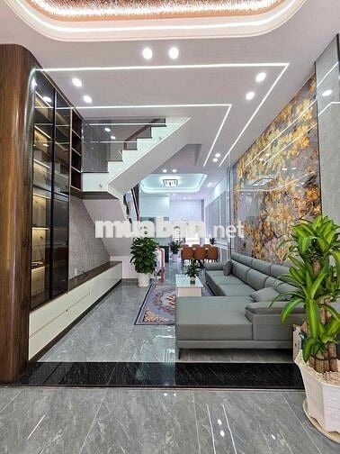 BÁN NHÀ PHỐ HIỆN ĐẠI ĐẸP LONG LANH TẠI DĨ AN BÌNH DƯƠNG