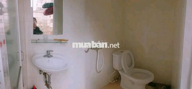 Cho thuê phòng trọ Nguyễn Khuyến