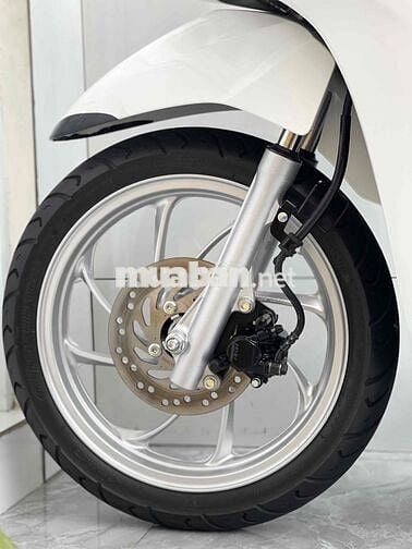 ⭐️Honda Vision 2024 Trắng 5000km