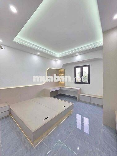 BÁN NHÀ PHỐ HIỆN ĐẠI ĐẸP LONG LANH TẠI DĨ AN BÌNH DƯƠNG