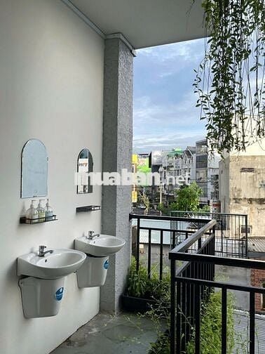 KTX (30m2) đường Trần Thái Tông, Tân Bình đầy đủ tiện nghi vào ở ngay