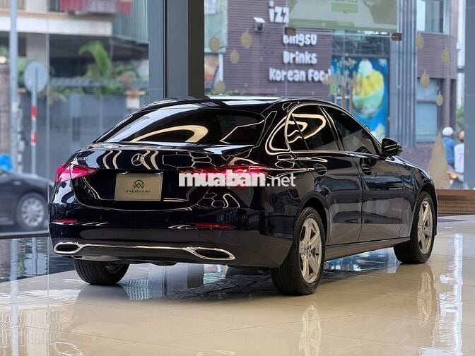 Mercedes C Class 2022 C200 Avantgarde siêu lướt