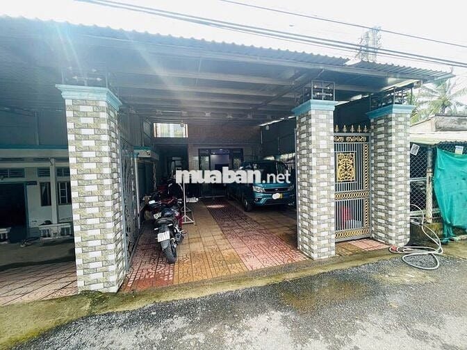 Bán gấp căn nhà  chợ Việt Kiều , Tân Thông Hội 113m2 SHR giá 910 triệu