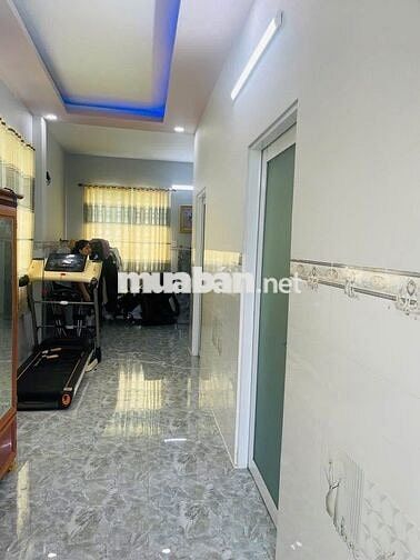 Bán gấp căn nhà  chợ Việt Kiều , Tân Thông Hội 113m2 SHR giá 910 triệu