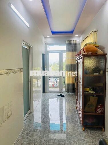 Bán gấp căn nhà  chợ Việt Kiều , Tân Thông Hội 113m2 SHR giá 910 triệu